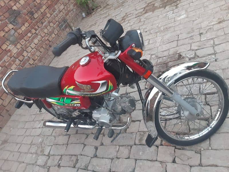 Honda CD70 2022 9