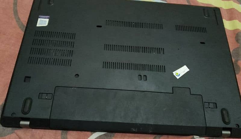 Lenovo T480 (Touch + Dual Battery) 2