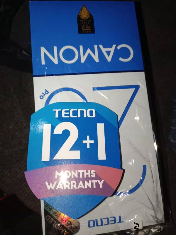 techno camon 20 pro 8 GB 256 GB 6