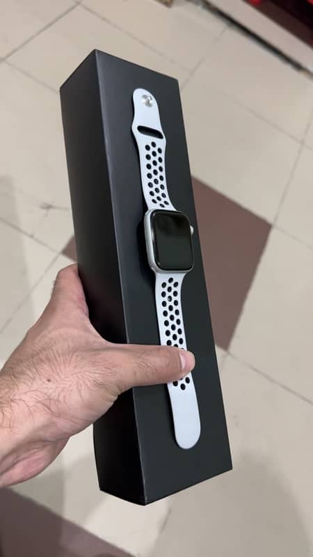 apple watch series 5nike addition 44mm 3