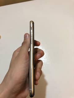 Iphone xs 64 gb 10/10 condition