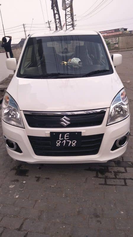 Suzuki Wagon R 2018 12