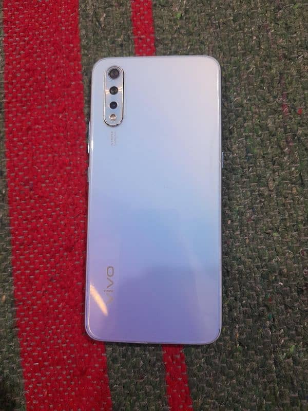 vivo s1 4gb 128gb complete box 1