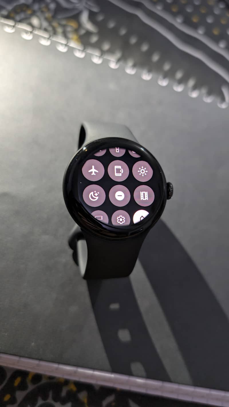 Pixel Watch 2 3