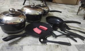 nonstick cookware set