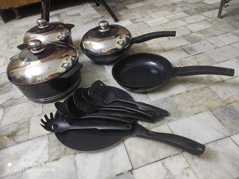 nonstick cookware set 5