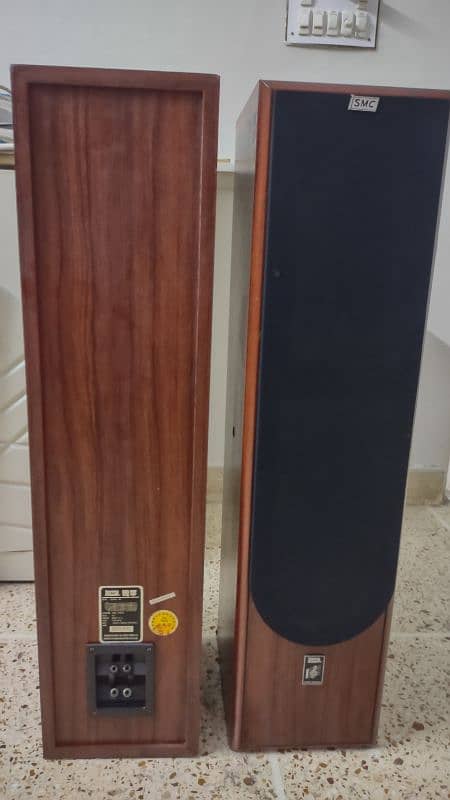 SMC Singapore orignal Tower Speaker 4