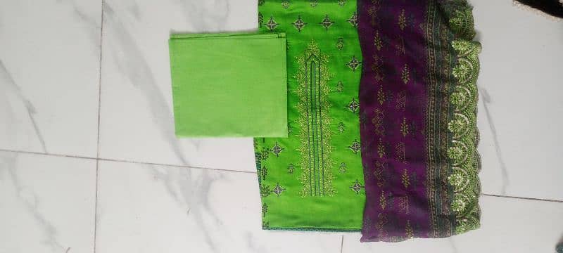 green cloth of AS FASHION 2