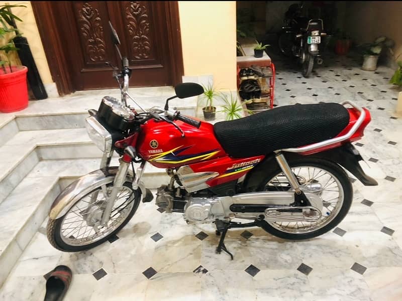 Yamaha junoon 2010 model saaf condition 2