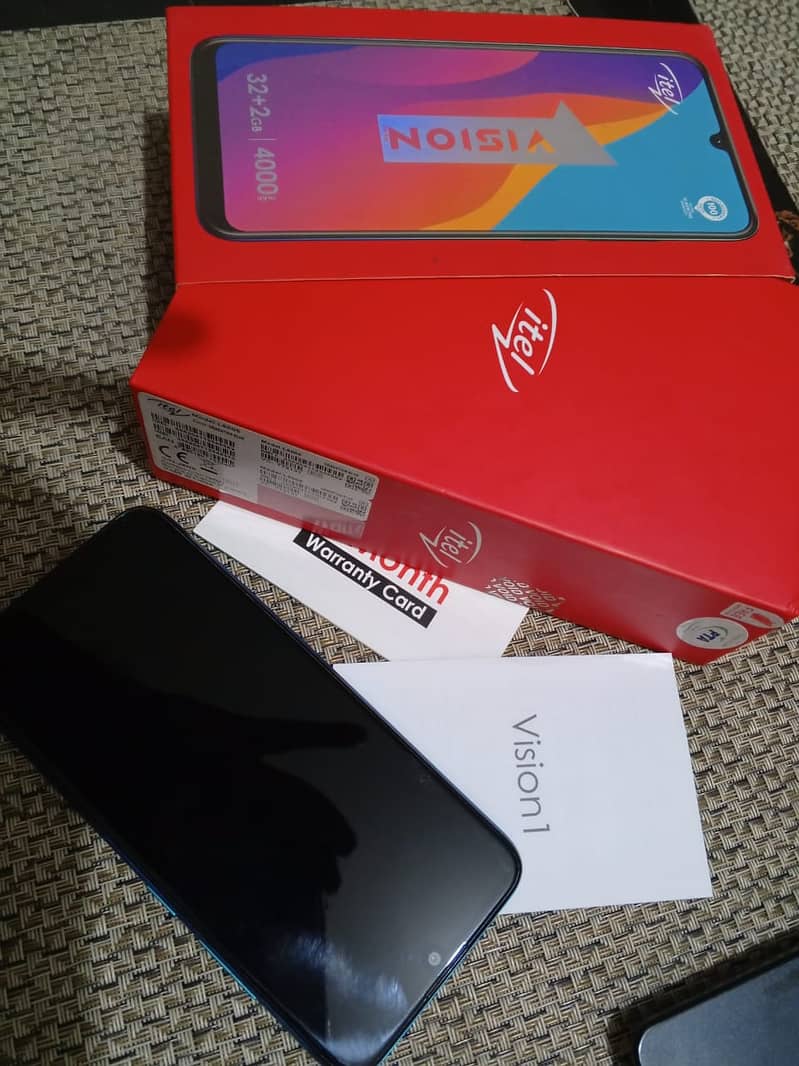 iTel Vision 1 Scratchless Slightly Used (2GB-32GB) with Box 4