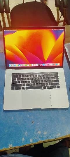 Apple MacBook Pro 2017 15" 16/512