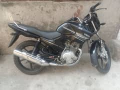 selling yamaha YBR 125 contact 03112441456 0