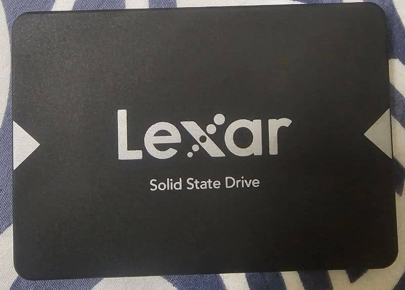 Lexar 256gb ssd 0