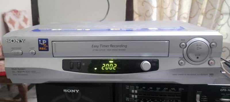 Sony video cassette recorder 0