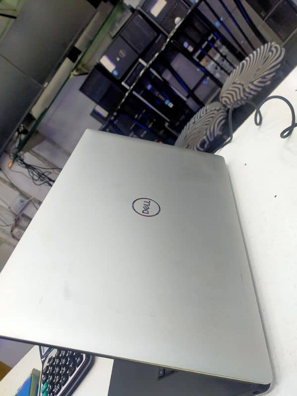 dell 5540 2