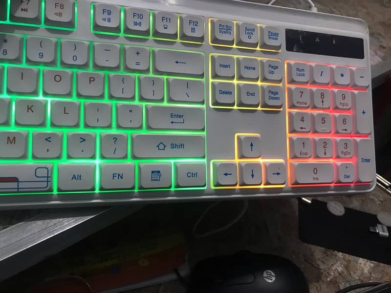 Gaming Keyboard with C Tap 1