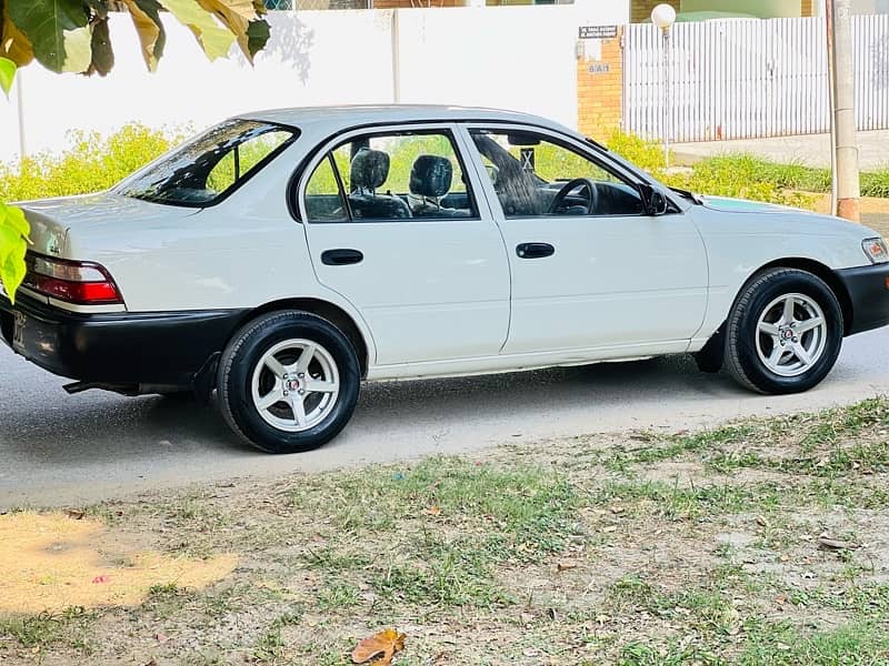 Toyota Corolla 2.0 D 1996 5