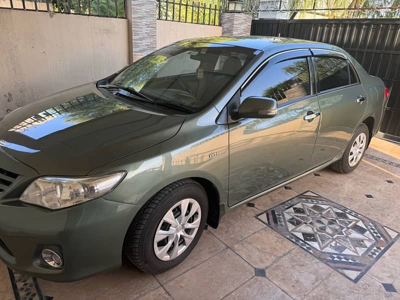 Toyota Corolla GLI 2012 5