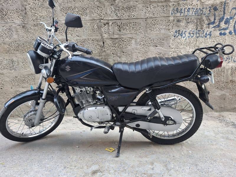 Suzuki GS150 condition like new 4