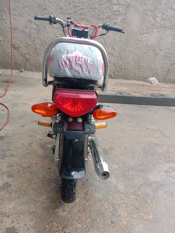 Unique70cc available for sell. .  Reason for selling  Just wanted to 2