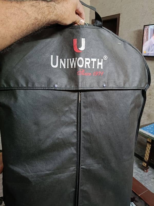 Uniworth Suit 36 waste 3