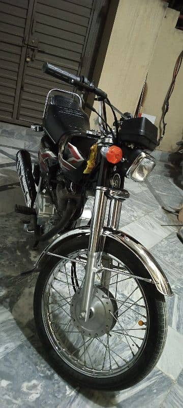 Honda CG125 for sale in rwp/isb 1