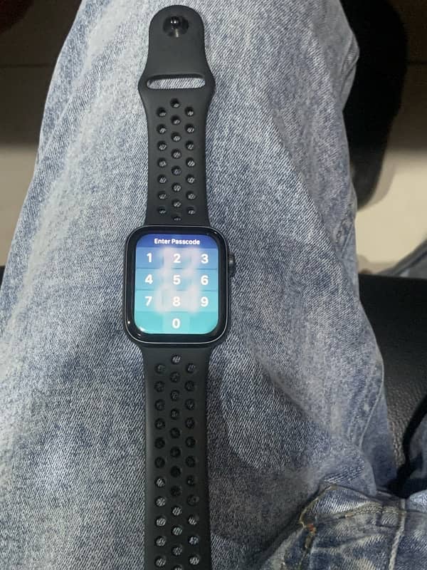 Apple Watch Series 5 44mm 10