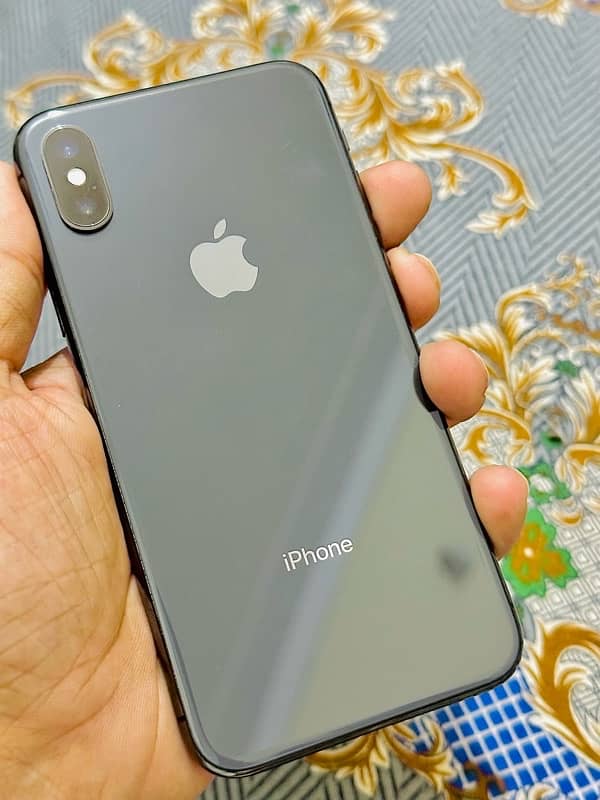 iPhone X 64gb bypass urgent sale call sim or WhatsApp 03095217140 1