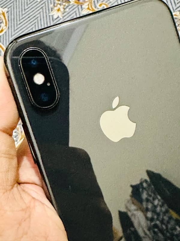 iPhone X 64gb bypass urgent sale call sim or WhatsApp 03095217140 4