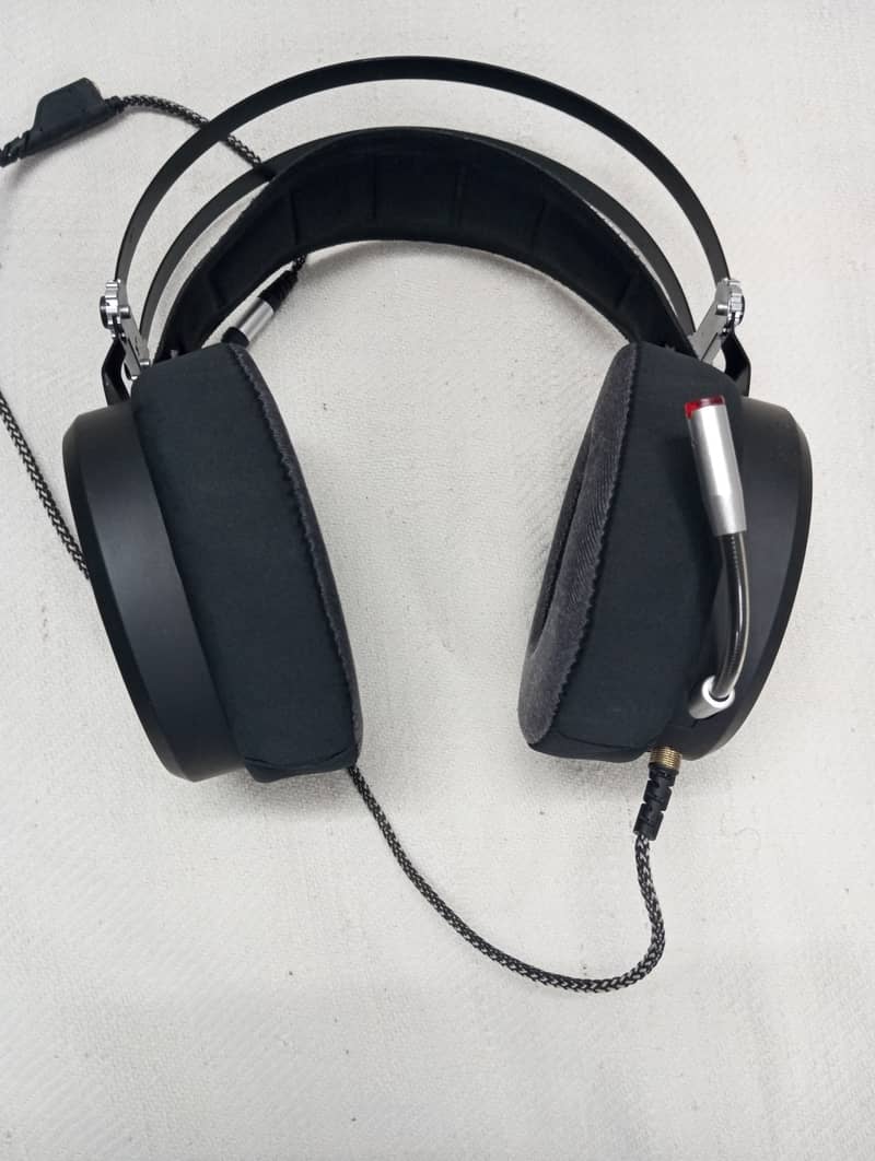 BLOODY M660 Noise Cancelling Gaming  Headphones: 3