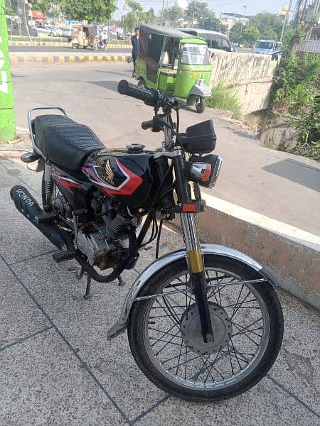 Honda 125 mode 17 0