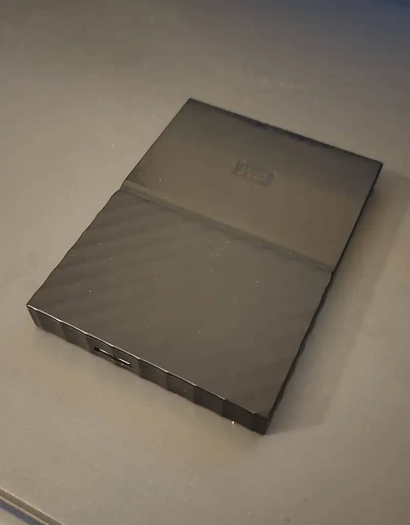 WD 1TB My Passport External Hard Drive (complete box) 1