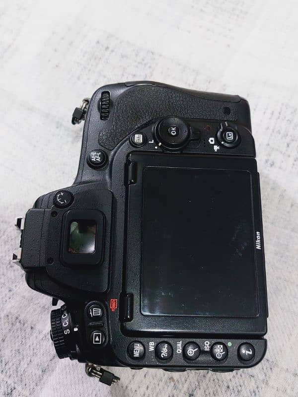 Nikin D750 Body Good Condition 4