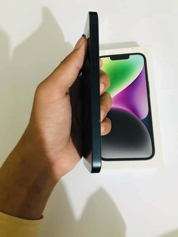 IPHONE 14 WITH BOX 6