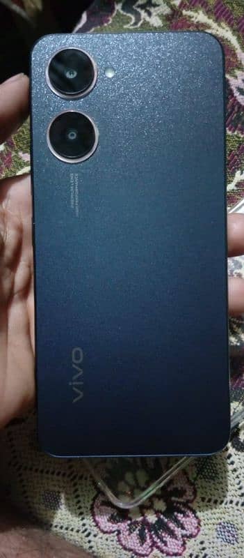 vivo y 03t 4