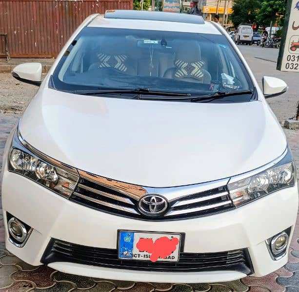 Toyota Altis Grande 2014 1