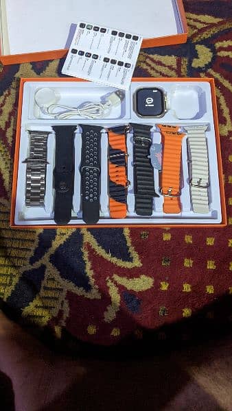 ultra watch new condition just 1 week used new condition 10 by 10 3000 8