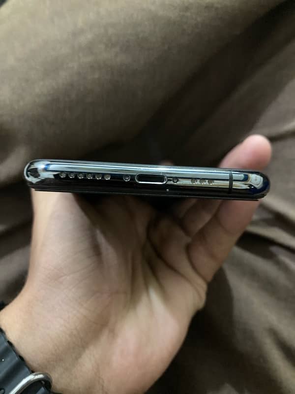 I phone 11 pro for sell 2