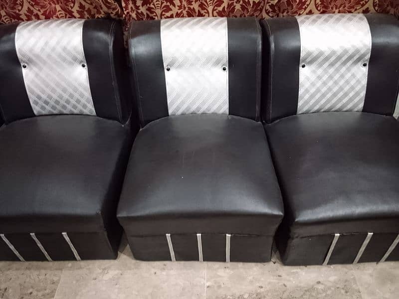 5seats new condition 1