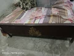 Bed In a good condition