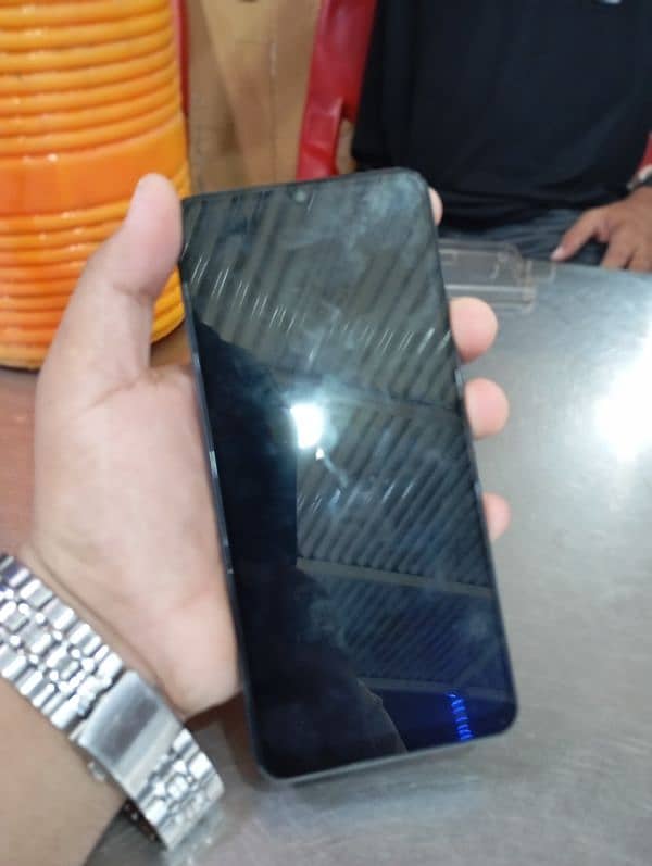 realme C63 GB 6 128 10 10 condition 1