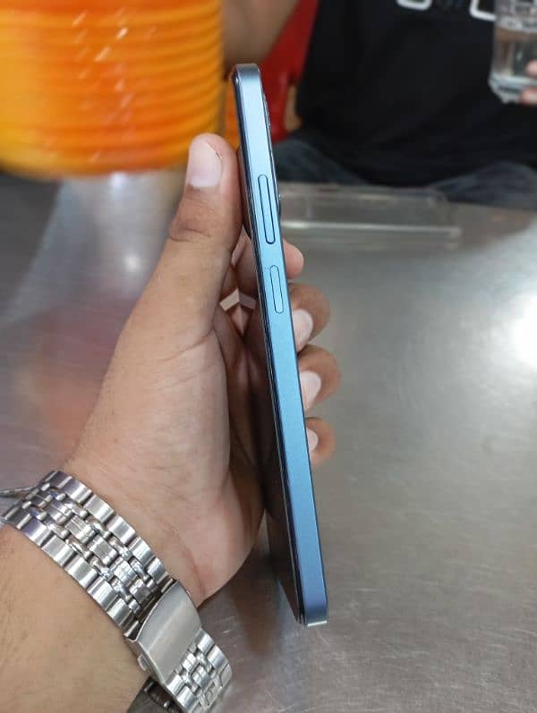 realme C63 GB 6 128 10 10 condition 2