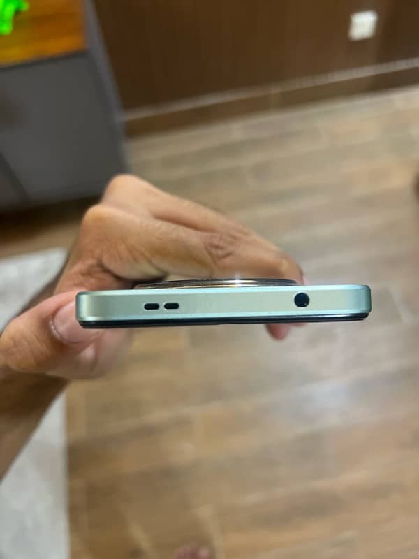 Full Box Redmi A3x in brand new condition urgent Sale 1