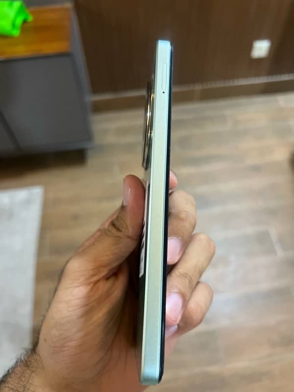 Full Box Redmi A3x in brand new condition urgent Sale 4