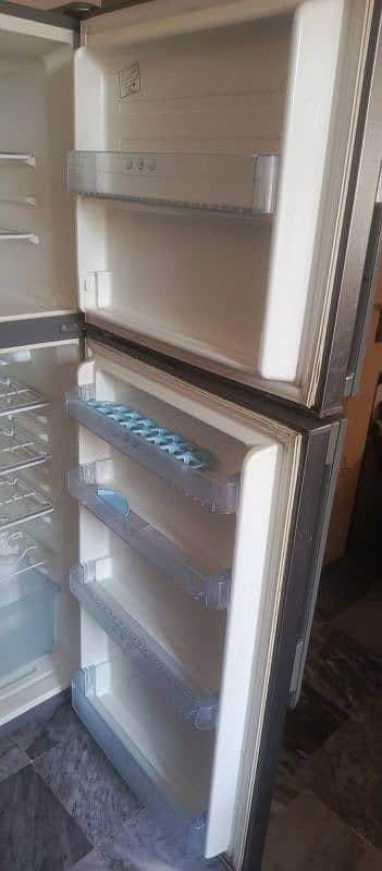 Haier fridge full size 4