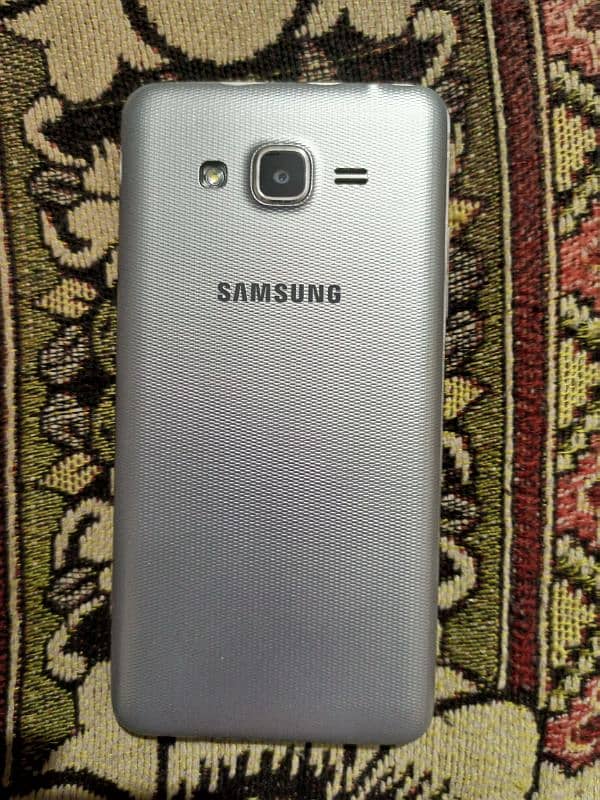 Samsung Galaxy Grand Prime+ 1