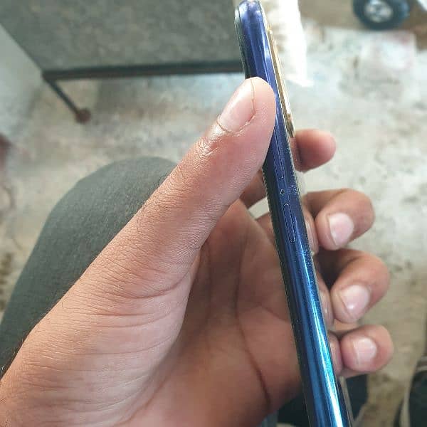 vivo s1 4/128 glass break finger print ok 1