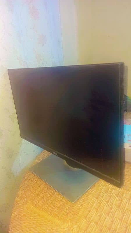 22inch boderless led 2