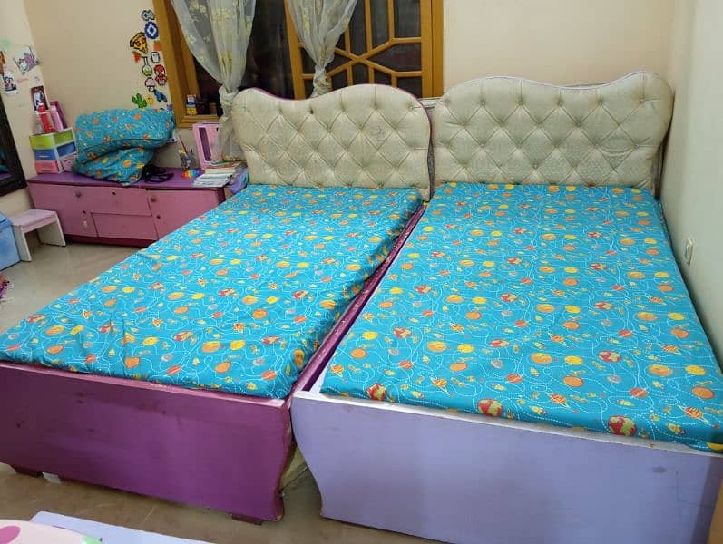 2 Bed Set | wooden with mattresses 4