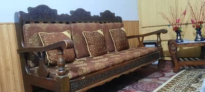 5 Seater Sofa Set with cushions